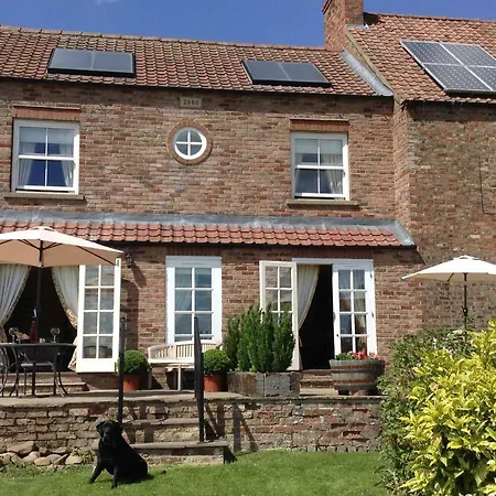 Hazelwood Farm Bed and breakfast