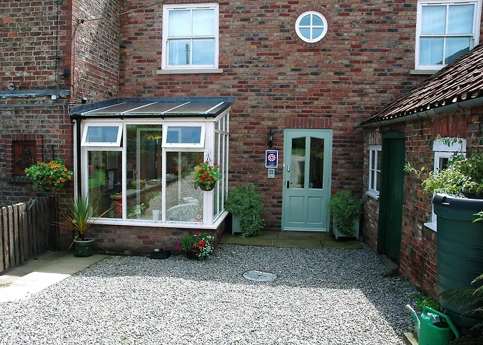 Hazelwood Farm Bed & Breakfast 4*